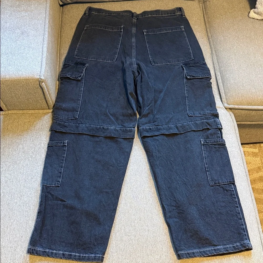 H&M Men's Black Cargo/Jean Pants